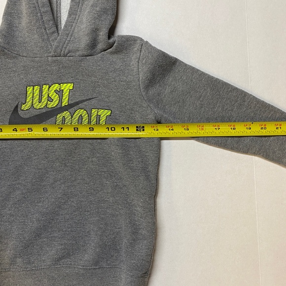 Kid’s Small Nike Grey and Neon Hoodie - Picture 2 of 5